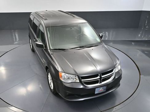 Used 2016 Dodge Grand Caravan SXT FWD image 52