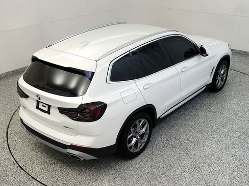 Used 2024 BMW X3 xDrive30i AWD/4WD image 16