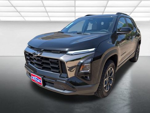 New 2026 Chevrolet Equinox ACTIV w/ Convenience Package III FWD image 29