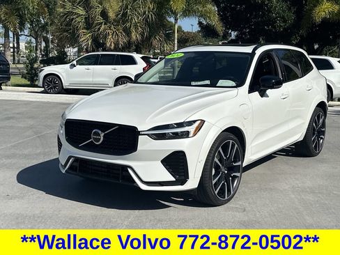 Used 2024 Volvo XC60 T8 Ultimate w/ Protection Package Premier AWD/4WD image 3