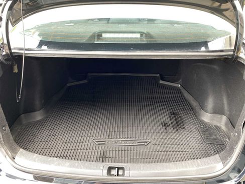 Used 2024 Toyota Corolla LE w/ LE Convenience Package FWD image 29