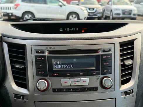 Used 2013 Subaru Legacy 2.5i Premium w/ All-Weather Pkg + Moonroof image 29