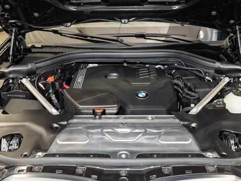 Used 2024 BMW X3 xDrive30i w/ Premium Package w/ZPA AWD/4WD image 5