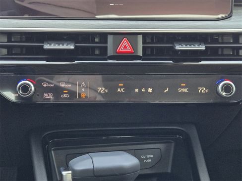 New 2026 Kia K5 EX image 14