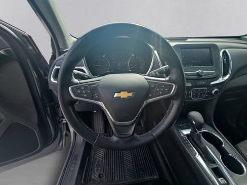 Used 2023 Chevrolet Equinox LT AWD/4WD image 12