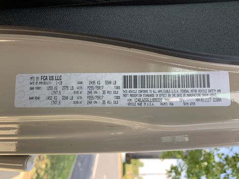 Used 2018 Jeep Wrangler Unlimited Sport S AWD/4WD image 36