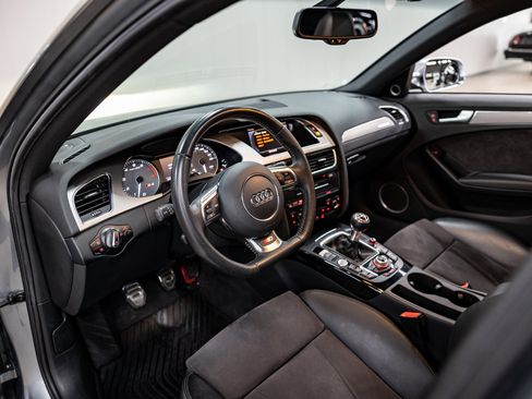 Used 2010 Audi S4 Prestige image 32