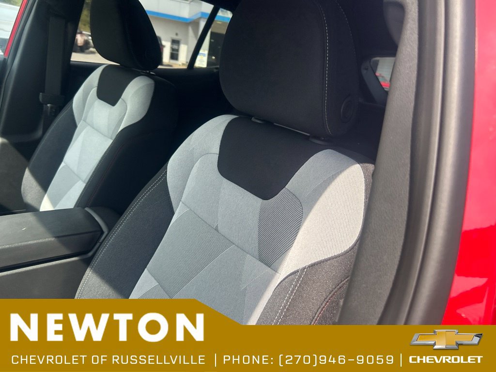 New 2026 Chevrolet Trax RS w/ Driver Confidence Package FWD image 5