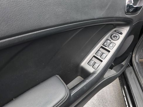 Used 2014 Kia Forte EX FWD image 12