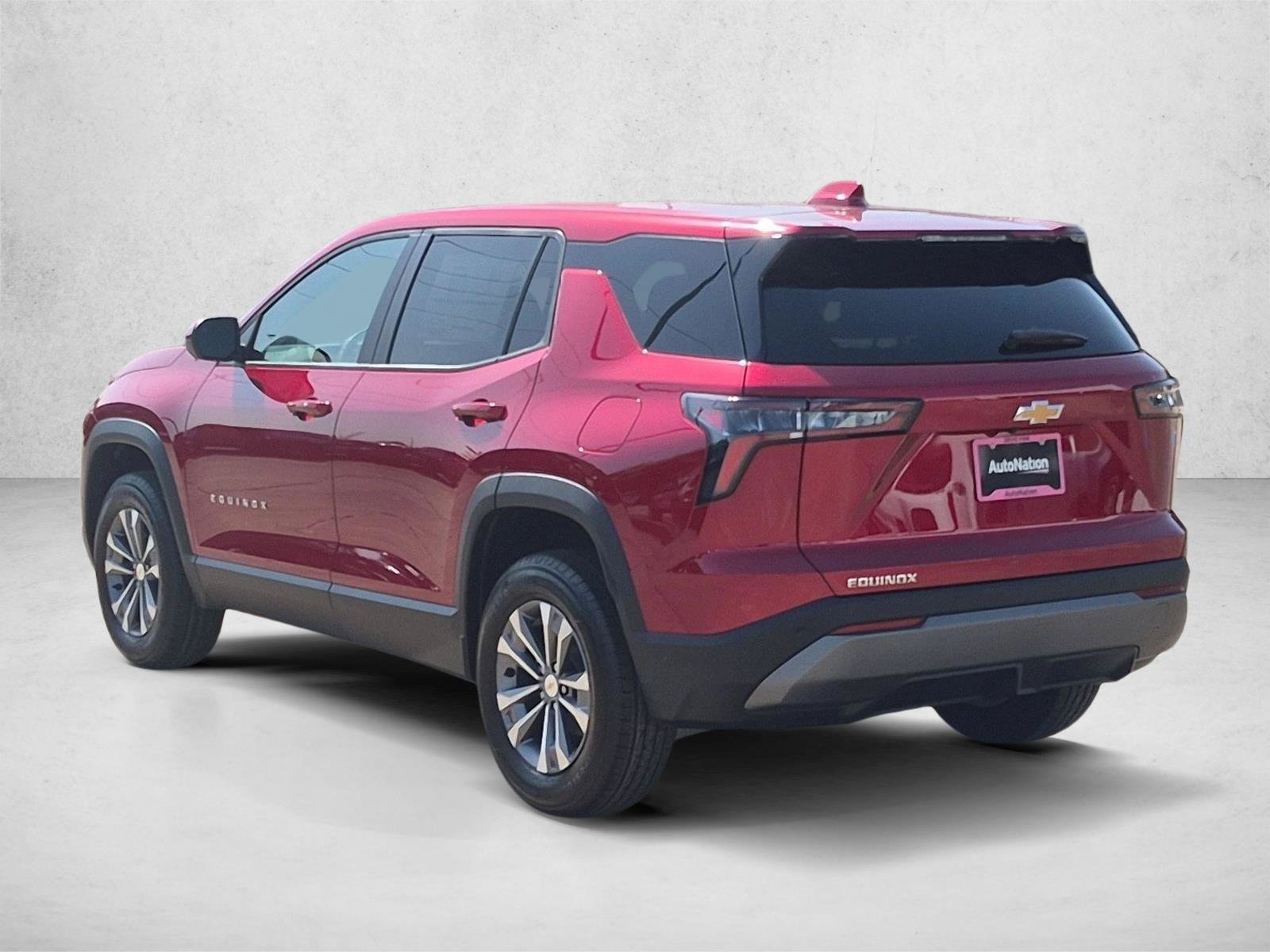 New 2027 Chevrolet Equinox LT FWD image 9