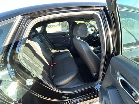 Used 2023 Honda Civic Sport image 30