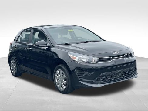 Used 2023 Kia Rio S FWD image 3