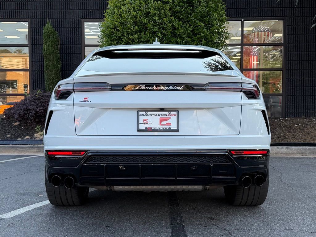 Used 2021 Lamborghini Urus AWD/4WD image 14