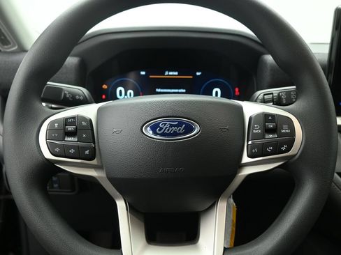 New 2026 Ford Explorer Active RWD image 12