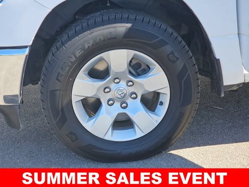 Used 2023 RAM 1500 4x4 Crew Cab image 35