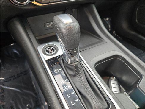 Used 2023 Nissan Sentra SV image 29