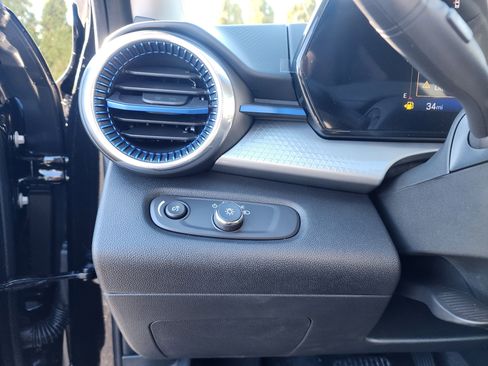 New 2026 Chevrolet Trax LT w/ Driver Confidence Package image 26