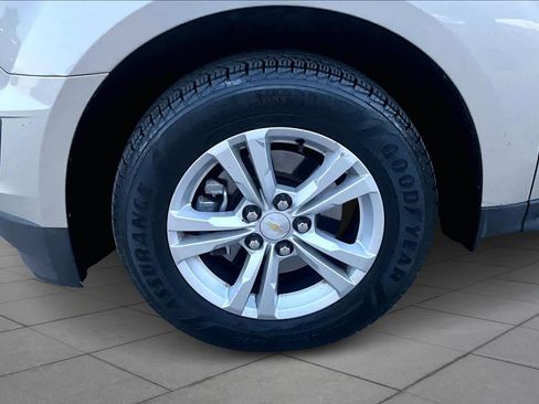 Used 2016 Chevrolet Equinox LS image 11