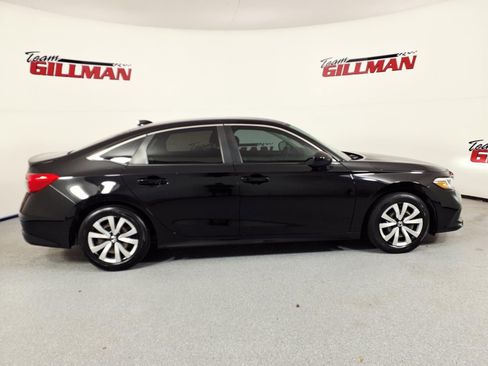 Used 2023 Honda Civic LX image 4