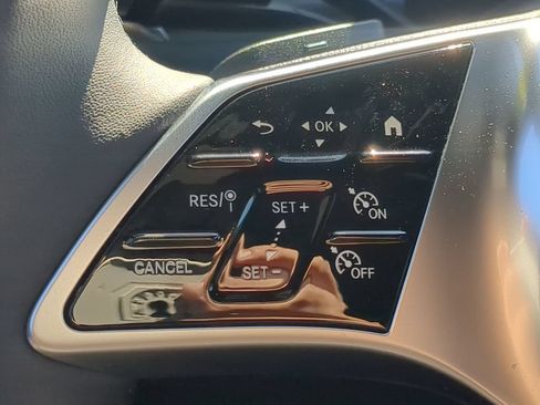 Certified 2026 Mercedes-Benz GLC 300 image 12
