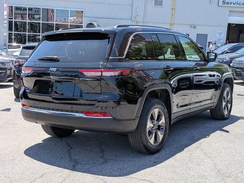 Used 2023 Jeep Grand Cherokee 4WD 4xe image 6
