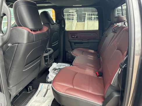 New 2026 RAM 2500 Limited AWD/4WD image 17
