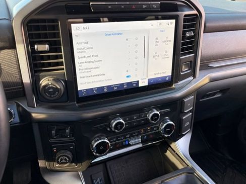 Used 2022 Ford F150 Platinum w/ Equipment Group 701A High AWD/4WD image 18