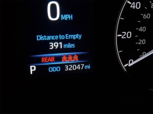 Certified 2023 Toyota Corolla LE image 25