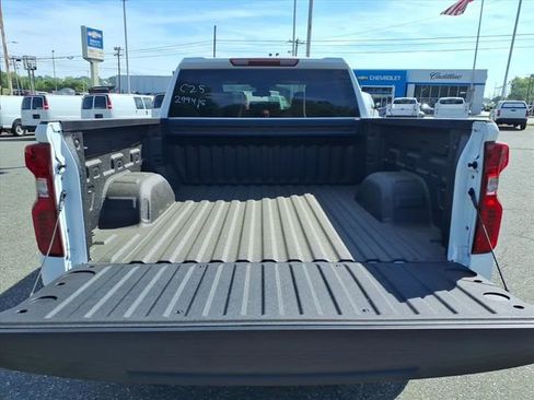 New 2026 Chevrolet Silverado 1500 W/T w/ WT Value Package AWD/4WD image 4