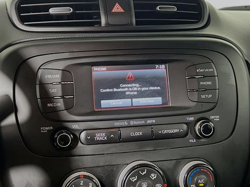 Used 2015 Kia Soul image 26