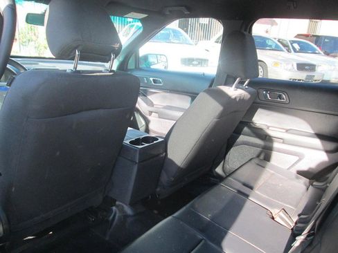 Used 2017 Ford Explorer 4WD Police Interceptor image 9