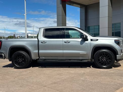 Used 2026 GMC Sierra 1500 Elevation w/ Elevation Premium Package AWD/4WD image 3