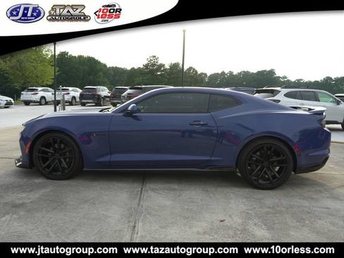 Used 2020 Chevrolet Camaro SS RWD image 6
