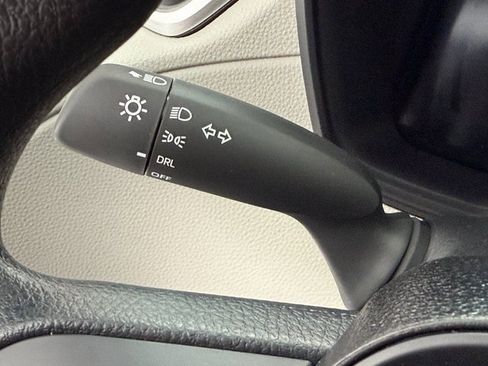 New 2026 Toyota Corolla Cross L image 15