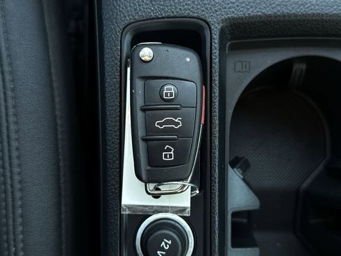 Used 2023 Audi Q3 2.0T Premium image 23