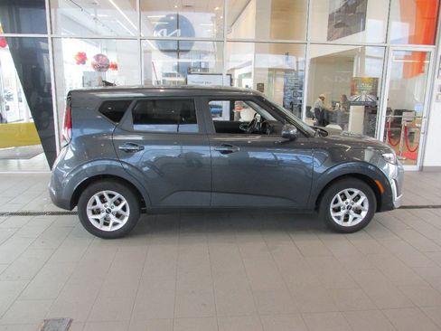 Used 2024 Kia Soul LX w/ Option Group 015 image 8