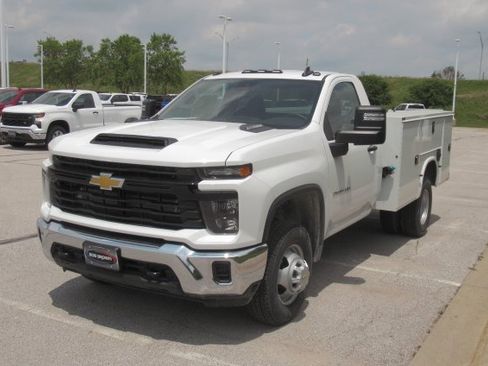 New 2025 Chevrolet Silverado 3500 W/T w/ WT Convenience Package image 7