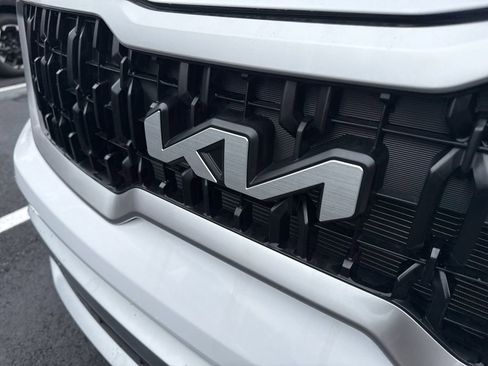 New 2025 Kia Telluride EX image 16