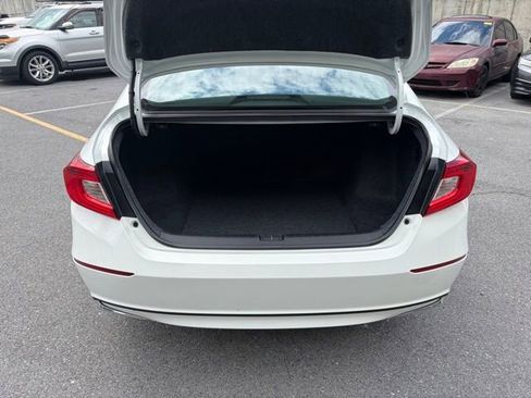Used 2022 Honda Accord Sport image 7
