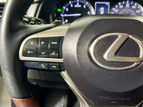 Used 2022 Lexus RX 350 FWD w/ Premium Package image 18