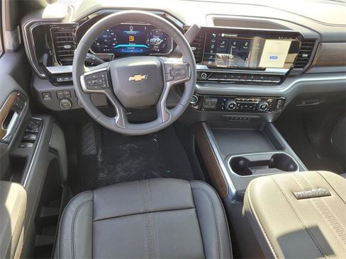 New 2026 Chevrolet Silverado 3500 High Country w/ Technology Package image 8