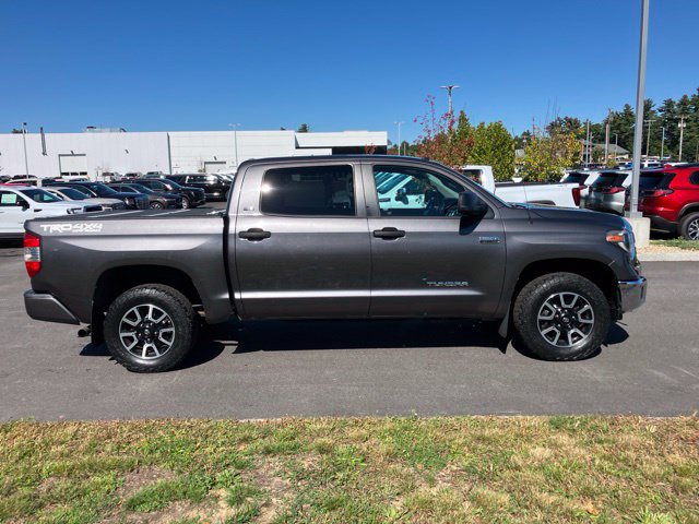 Used 2018 Toyota Tundra SR5 w/ TRD Off Road Package AWD/4WD image 6