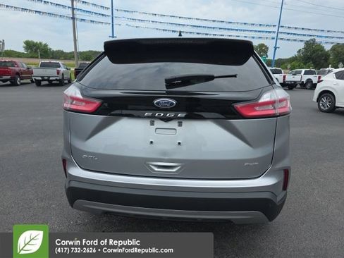 Used 2024 Ford Edge SEL AWD/4WD image 6