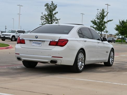 Used 2015 BMW 740Li RWD image 9