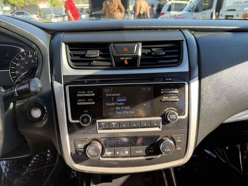 Used 2016 Nissan Altima 2.5 SL FWD image 20