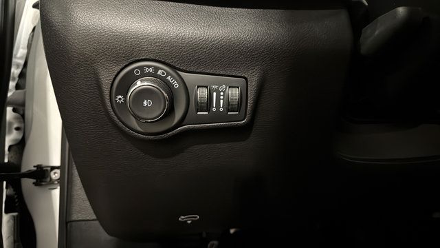 Certified 2023 Jeep Compass Trailhawk w/ Sun and Sound Group AWD/4WD image 30