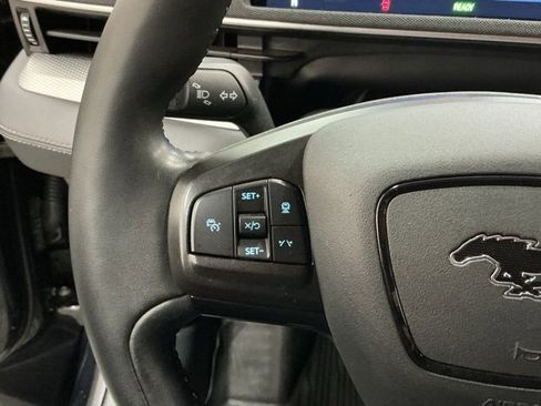 Used 2021 Ford Mustang Mach-E Select w/ Comfort/Appearance Package image 25