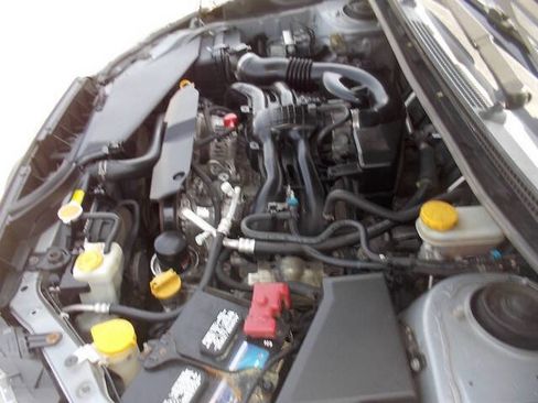 Used 2015 Subaru Crosstrek 2.0i Limited image 25