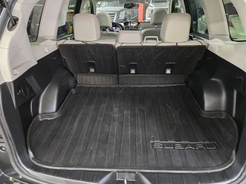 Used 2017 Subaru Forester 2.5i Premium AWD/4WD image 24