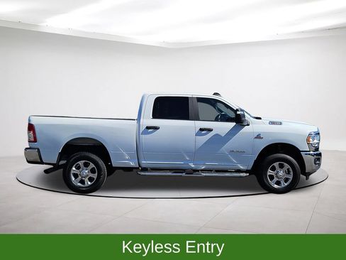 Used 2023 RAM 2500 Big Horn w/ Level 1 Equipment Group AWD/4WD image 8